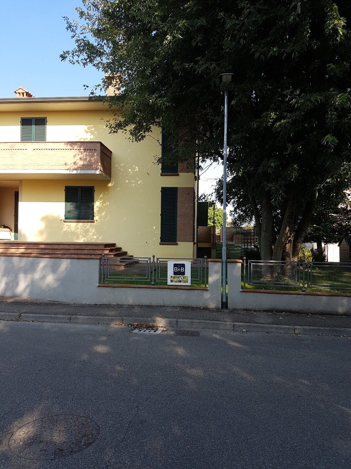 Primo piano della facciata del B&B degli Orti.